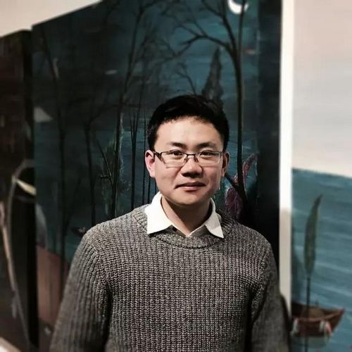 共享艺术：让艺术家手拿面包仰望星空(图2)