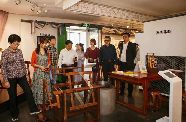 非遗“大数据”时代来临!非物质文化遗产“互联网+”发展研讨会在京举行(图3) 非遗“大数据”时代来临!非物质文化遗产“互联网+”发展研讨会在京举行(图3)